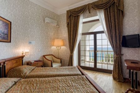 Deluxe 2 2-местный 2-комнатный (корпус 1)