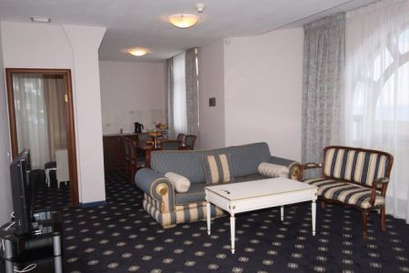 Apartments VIP 4-местный 3-комнатный (корпус 3)