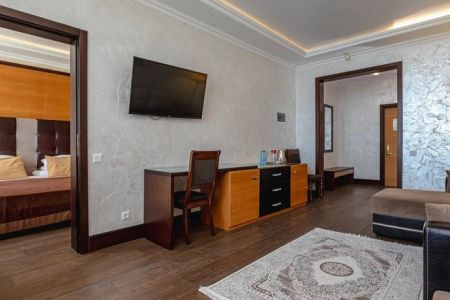 Suite 2 NEW Brown 2-местный 2-комнатный