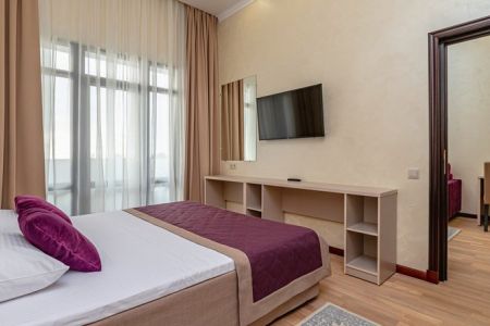 Suite 2 NEW Purple 2-местный 2-комнатный